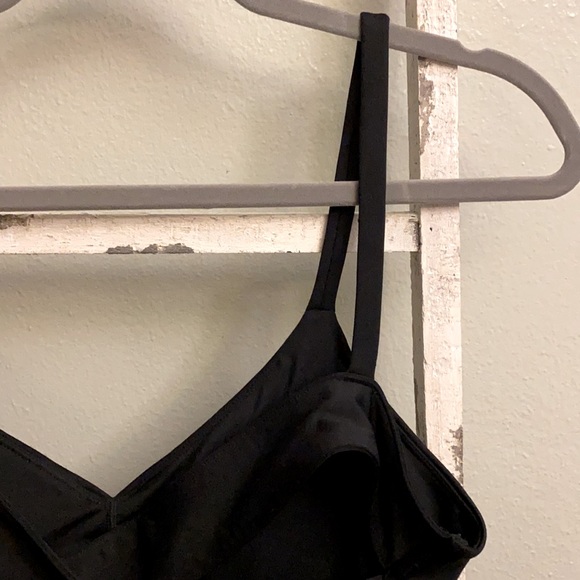 Fabletics little black dress L elastane straps - Picture 6 of 8